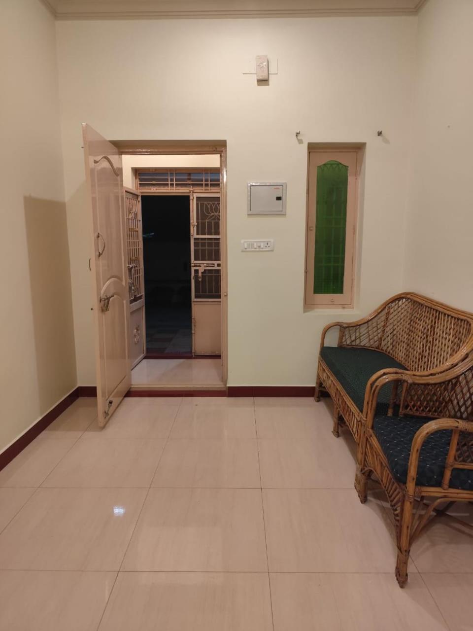 Arunachala Houses Tiruvannāmalai Buitenkant foto
